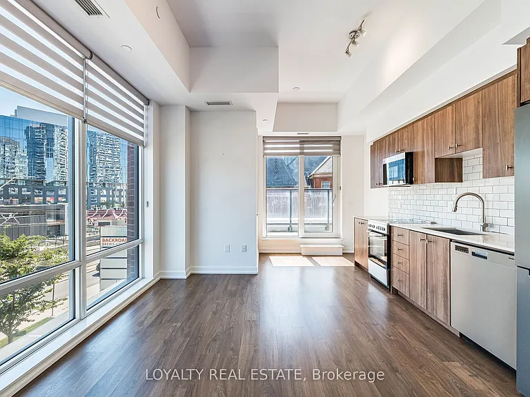5 Wellington St S #207 — Photo 15