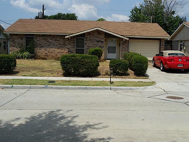 1st image of 1008 Westwood Dr