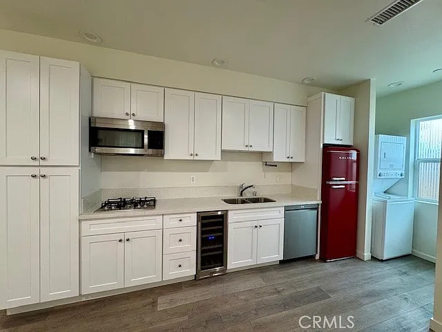 5630 Beck Ave — Photo 3