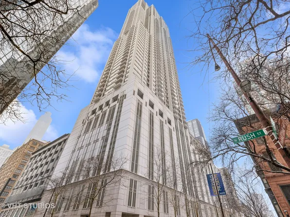 55 E Erie St APT 1804, Chicago, IL 60611