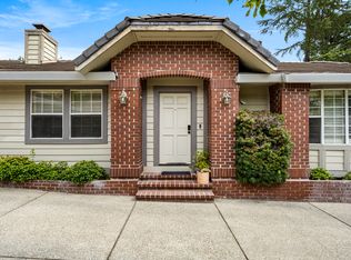 2823 Roxburgh Ln, Sacramento, CA 95864