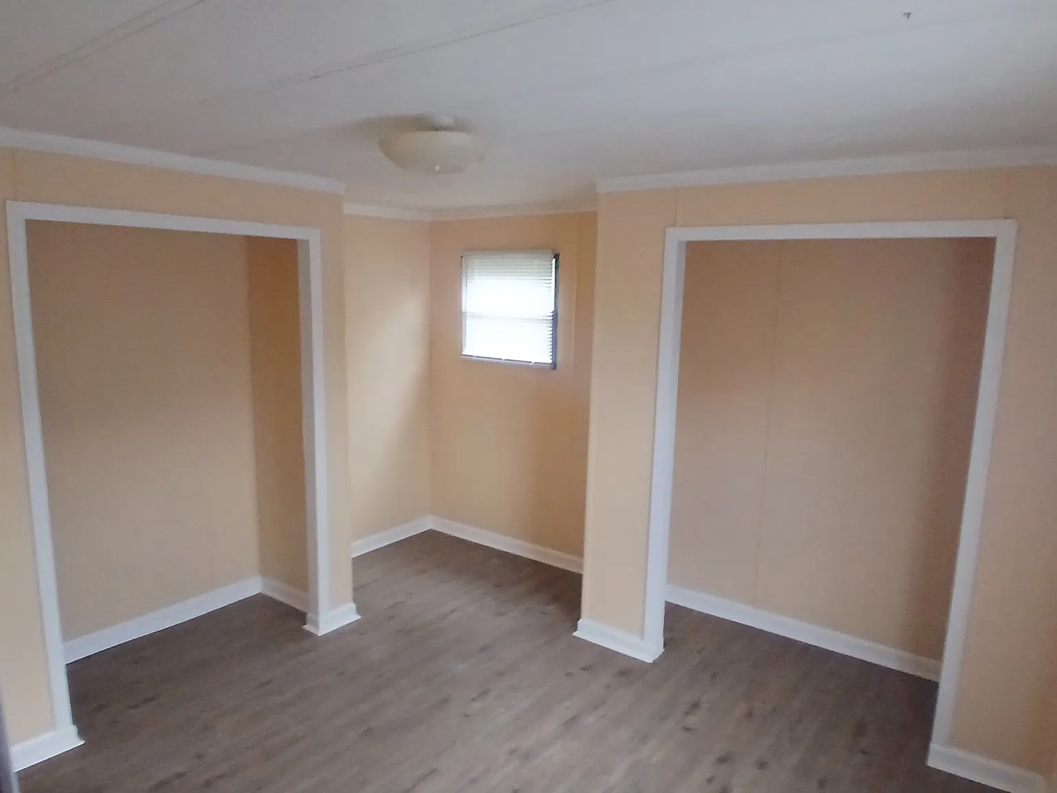 2 bed, $1,000 — Photo 3