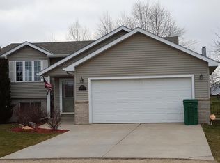 1860 Kenyon Rd, Owatonna, MN 55060