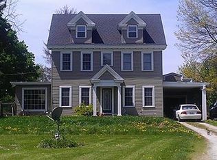911 Cherry St, Paris, IL 61944