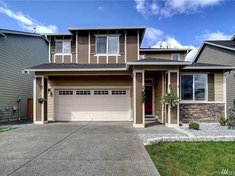 1st image of 18424 11th Avenue Ct E