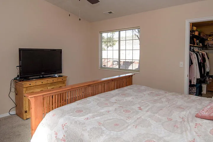 1015 S River Rd #44 — Photo 29