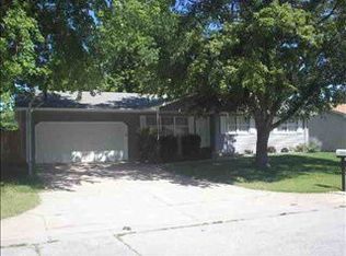 516 W Campus Ave, Wichita, KS 67217