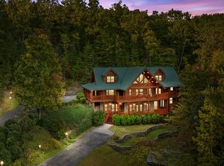 575 Pinnacle Vista Rd, Gatlinburg, TN 37738