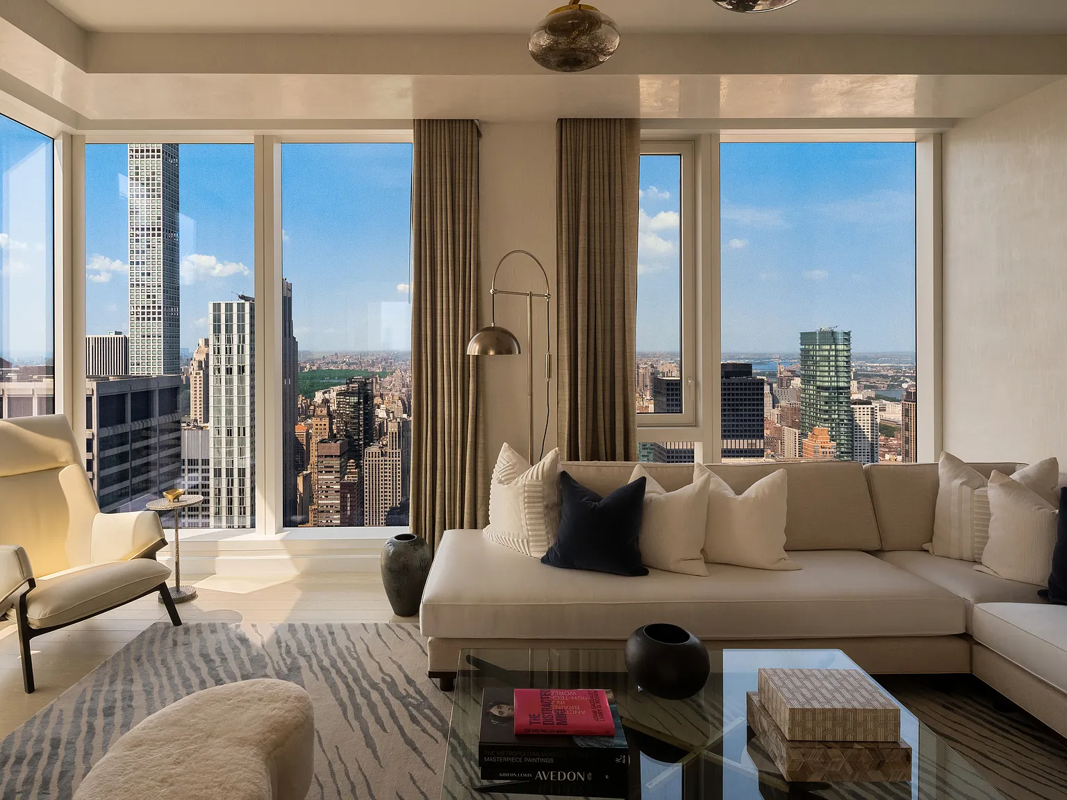 138 East 50th Street — Photo 3