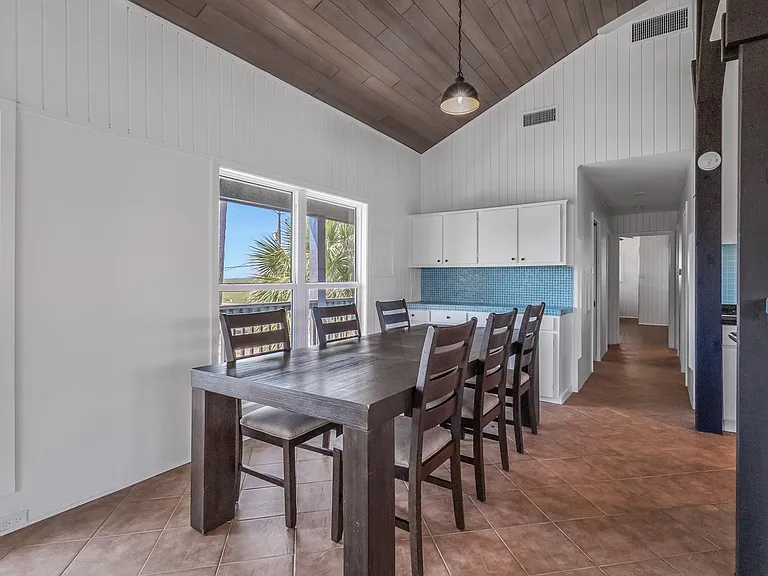 4907 Jolly Roger Rd — Photo 11