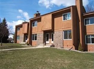 6728 Tottenham Rd, Madison, WI 53711