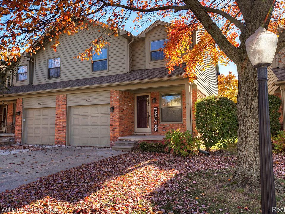 1st image of 446 Oakgrove Ct