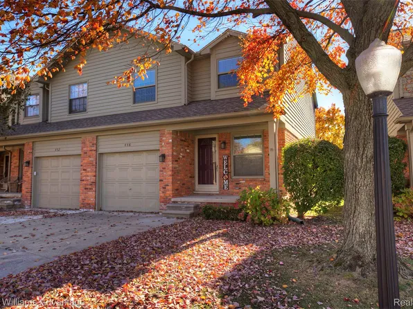 446 Oakgrove Ct, Clawson, MI 48017