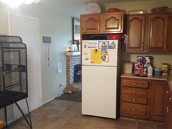 5th image of 6120 Regina Cir
