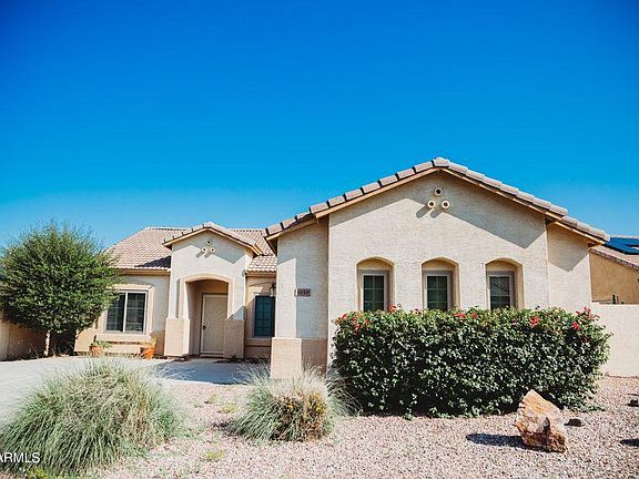 3rd image of 1618 E Desert Breeze Dr
