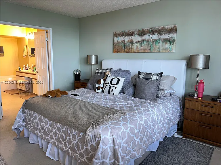3600 Mystic Pointe Dr #1111 — Photo 9
