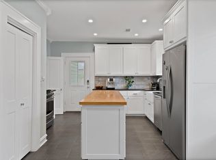 2305 W Rosedale St S, Fort Worth, TX 76110