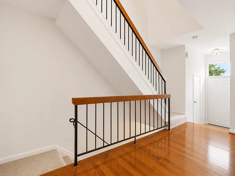 3603 Sweethorn Ct — Photo 4