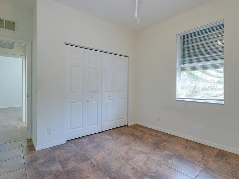 5279 Lovett Rd — Photo 15