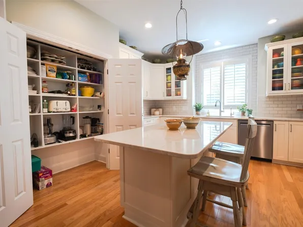 4331 Millcreek Cir, Pittsboro, NC 27312