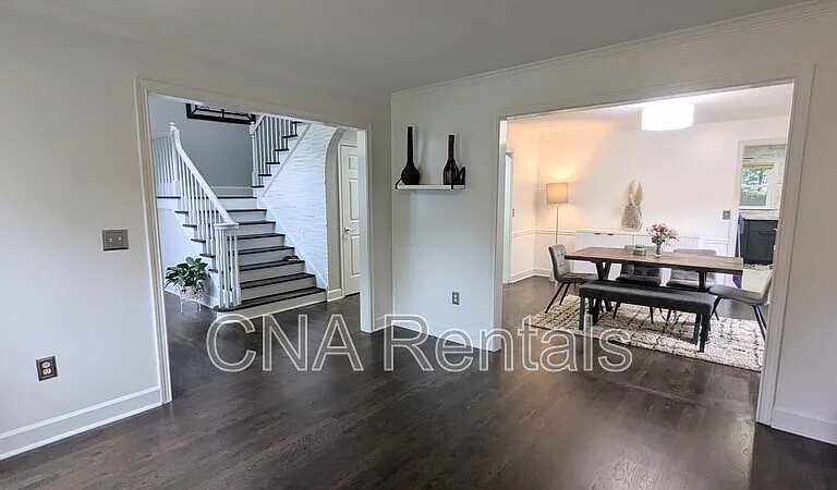 573 Trailwood Ln — Photo 7