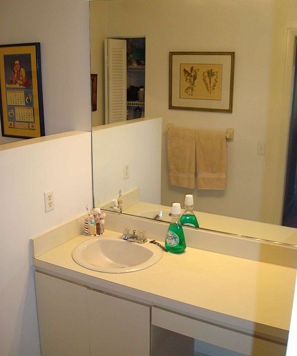 1st image of 10213 Ramblewood Dr