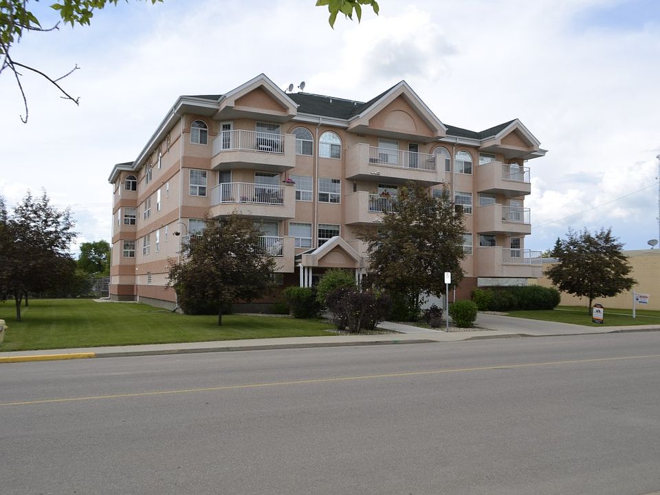 1st image of 4910 51st St #305