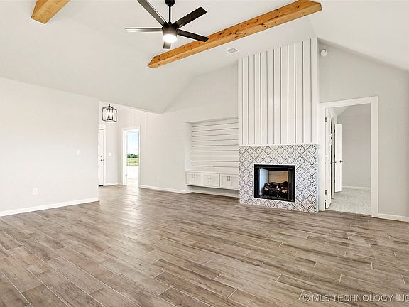 5th image of 23251 E 107th St S