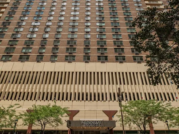 1901 John F Kennedy Blvd APT 1511, Philadelphia, PA 19103