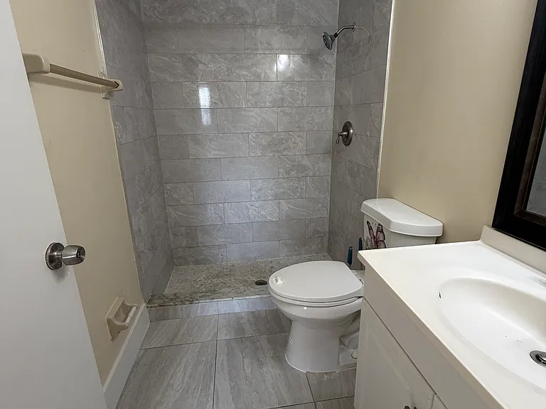 4327 SW 7th Pl #4327 — Photo 13