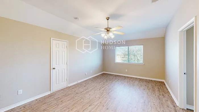 1468 Red Wolf Dr — Photo 21