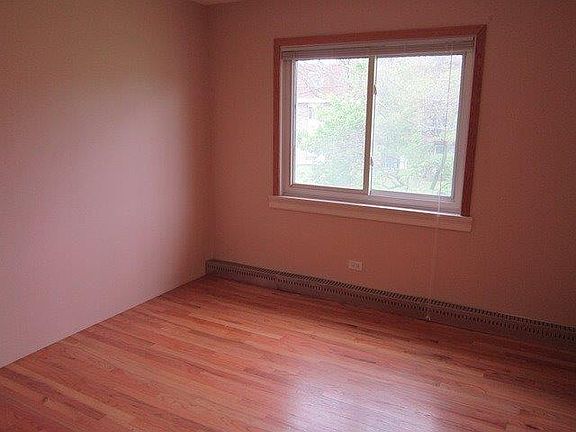 4th image of 555 Hill Dr APT 205