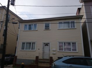 15 Greenwich St, Dorchester, MA 02122