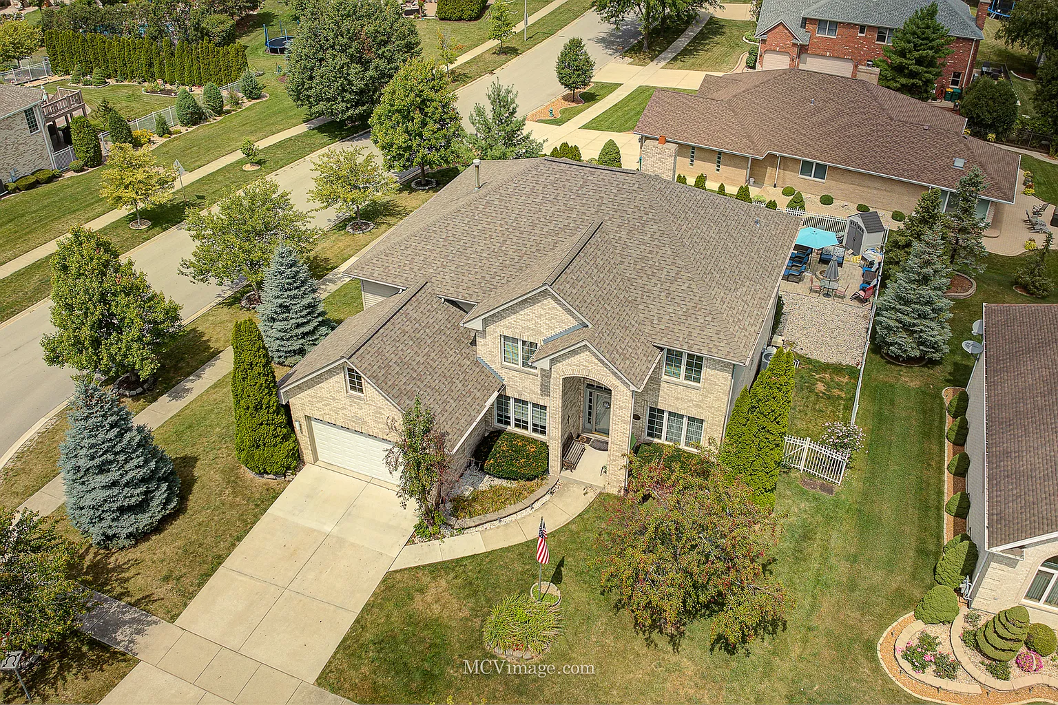526 Senon Dr photo 1