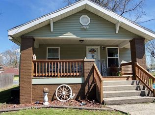 310 McKinley St, Harrisburg, IL 62946