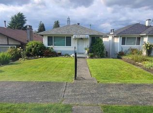 3155 E 14th Ave, Vancouver, BC V5M 2J3