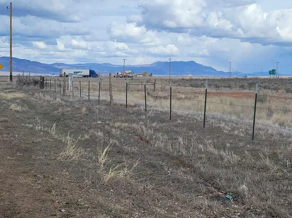 450 S 2200 W, Parowan, UT 84761