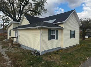 216 N Plum St, Albany, IN 47320