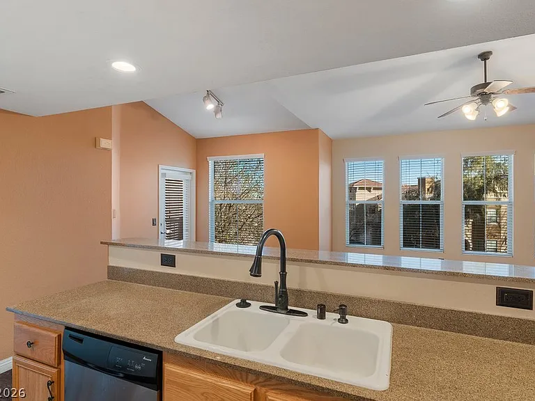 10001 Peace Way #2311 — Photo 12
