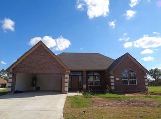 122 Majestic Oak Cir, Lake Jackson, TX 77566