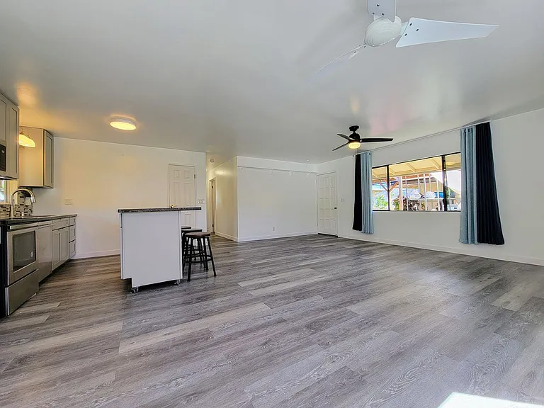 6164 Kalanianaole Hwy — Photo 2