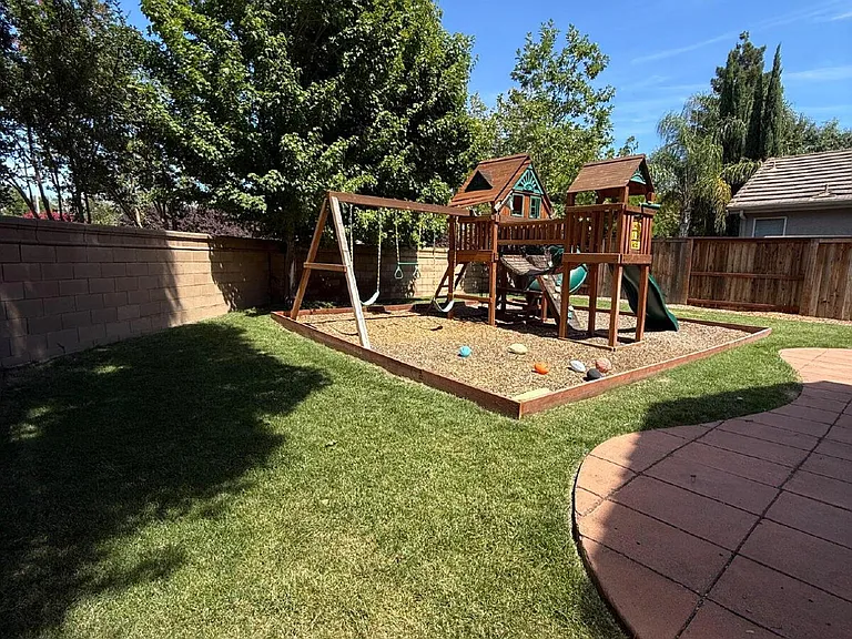 4184 Windsong St — Photo 7