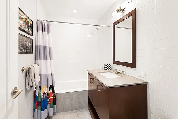 Sold by BLU Real Estate | media 11