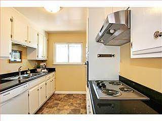 3rd image of 153 Sir Francis Ct