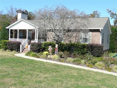 1142 Friedberg Church Rd, Winston Salem, NC, 27127