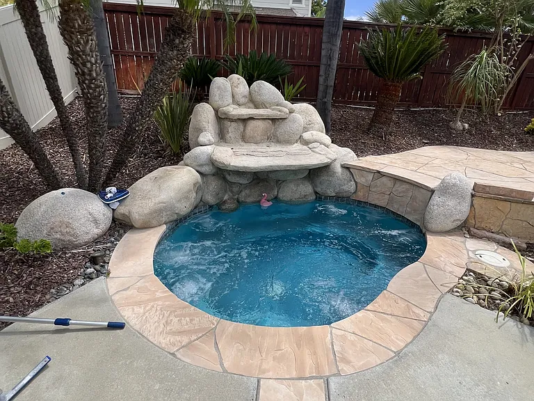 42251 Harwick Ln — Photo 45