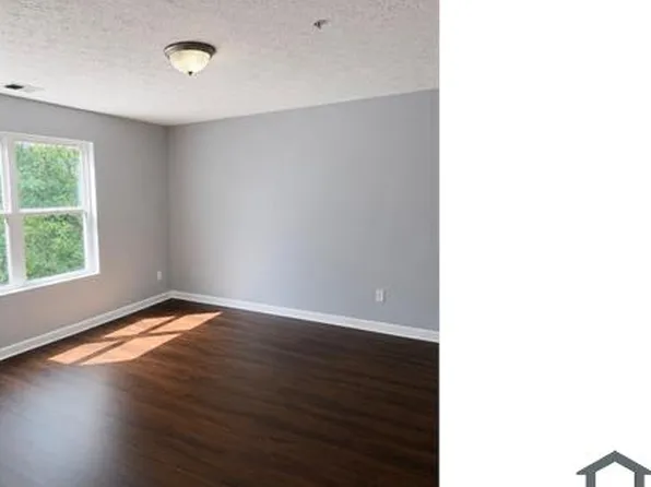 9203 Fairington Ridge Cir, Lithonia, GA 30038