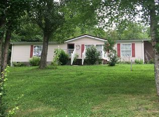 611 River Rd, Flemingsburg, KY 41041