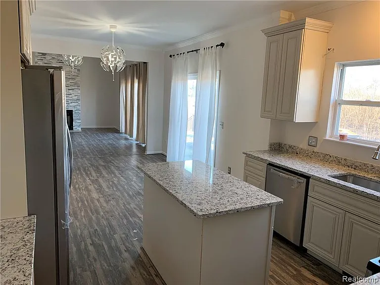 4783 Hickory Pointe Blvd — Photo 9