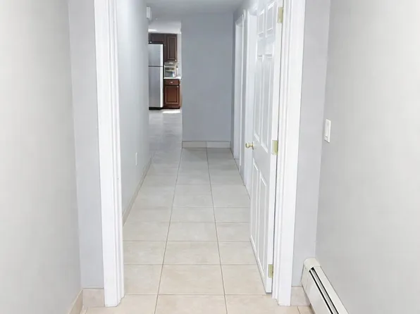 5625 136th St, Flushing, NY 11355